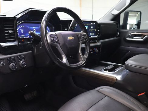 Used 2024 Chevrolet Silverado 3500 LT w/ All Star Edition AWD/4WD image 17