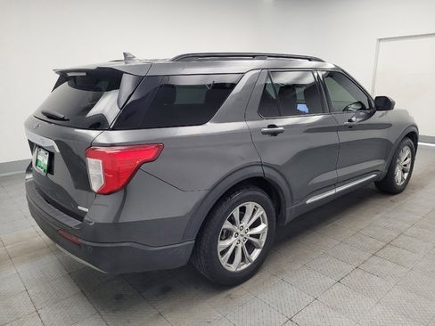 Used 2020 Ford Explorer XLT w/ Equipment Group 202A RWD image 9