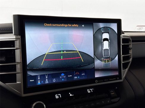 Used 2024 Toyota Tundra Platinum image 25