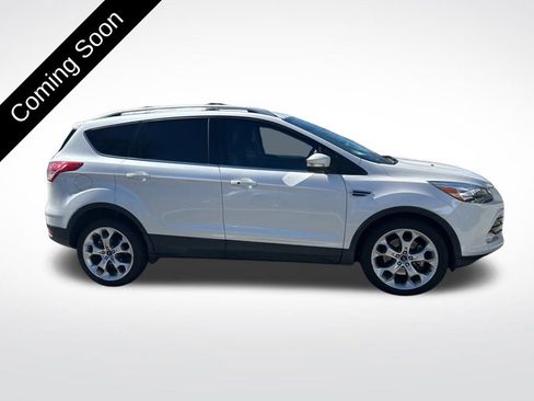 Used 2013 Ford Escape Titanium w/ Parking Technology Pkg image 4