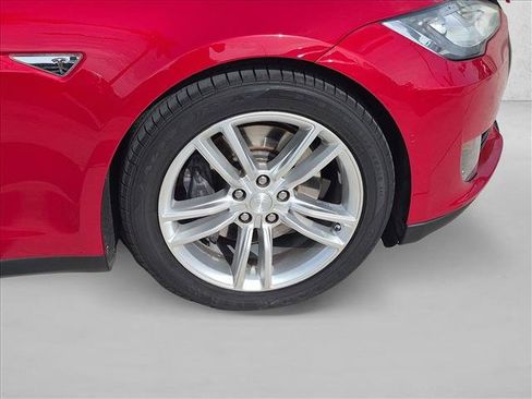 Used 2016 Tesla Model S 70 RWD image 24