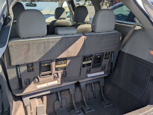 Used 2008 Toyota Sienna LE FWD image 28