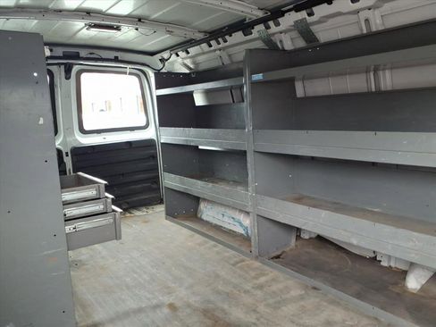 Used 2013 Chevrolet Express 3500 image 12