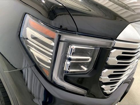 Used 2024 GMC Sierra 1500 Denali w/ Denali Reserve Package RWD image 12