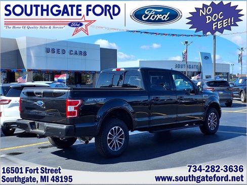 Used 2018 Ford F150 XLT w/ Equipment Group 302A Luxury AWD/4WD image 2