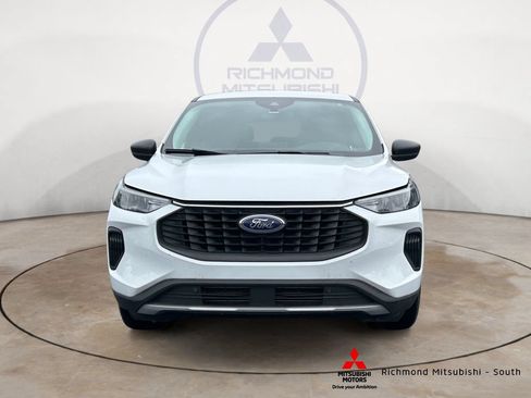 Used 2023 Ford Escape Active AWD/4WD image 8