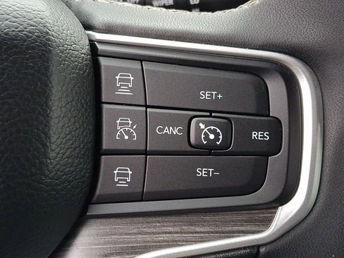 Used 2024 Jeep Wagoneer Series III image 26