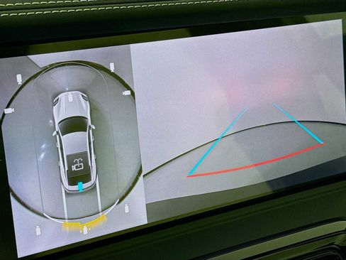 New 2025 Porsche Panamera 4 image 20