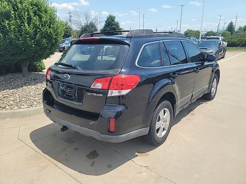 Used 2013 Subaru Outback 2.5i AWD/4WD image 5
