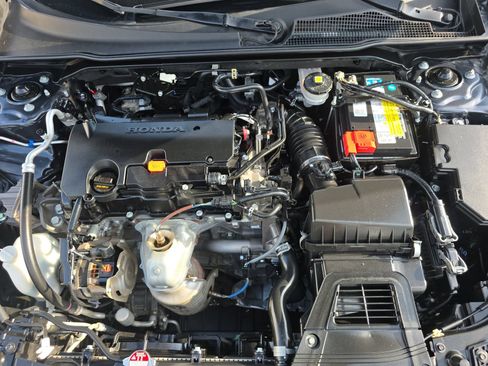 Used 2022 Honda Civic Sport image 17