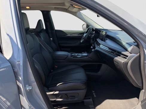 Used 2025 INFINITI QX60 Luxe AWD/4WD image 27