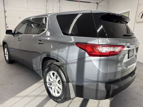 Used 2018 Chevrolet Traverse LS AWD/4WD image 7