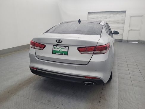 Used 2018 Kia Optima LX w/ Convenience Package FWD image 7