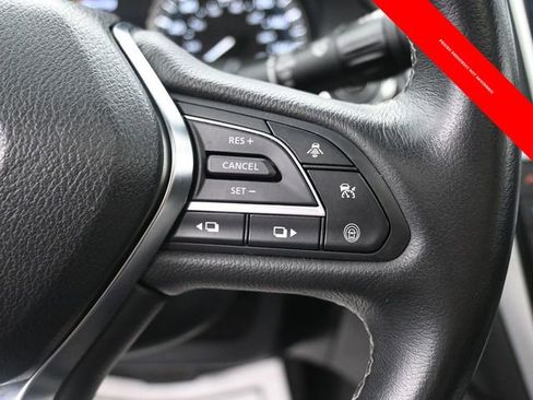 Used 2022 INFINITI Q50 Luxe image 18