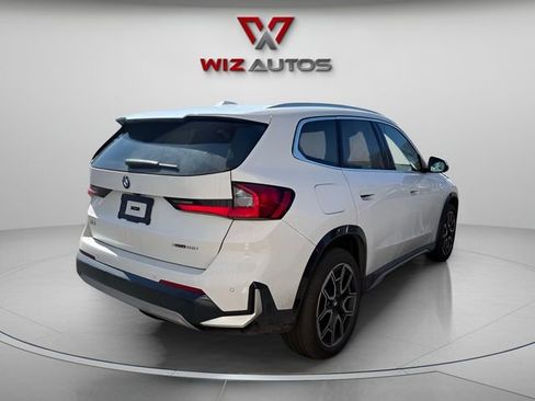 Used 2025 BMW X1 xDrive28i w/ Convenience Package image 3