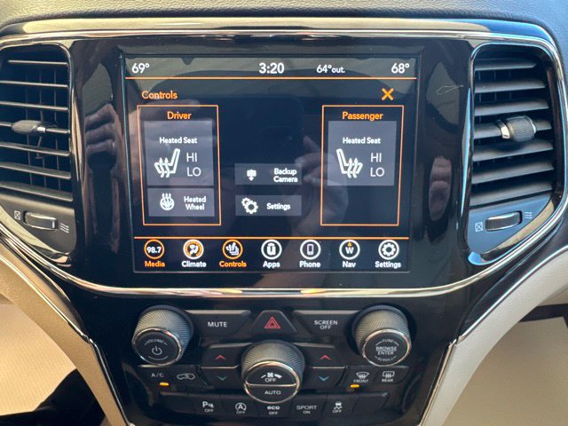 Used 2021 Jeep Grand Cherokee Limited w/ Premium Lighting Group AWD/4WD image 20