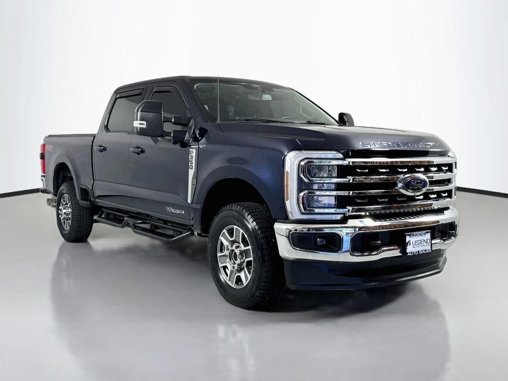 Used 2024 Ford F350 Lariat w/ FX4 Off-Road Package AWD/4WD image 5
