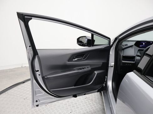 Used 2024 Toyota Prius XLE image 16