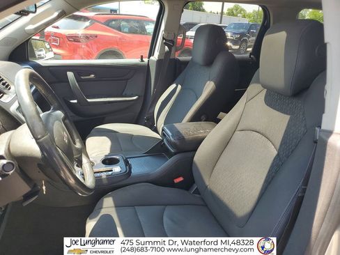 Used 2013 GMC Acadia SLE FWD image 19