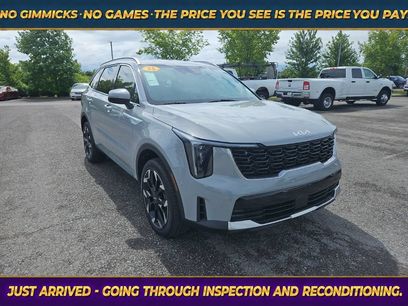 Used 2025 Kia Sorento EX