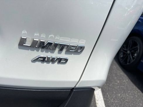 Certified 2019 Toyota RAV4 Limited AWD/4WD image 12