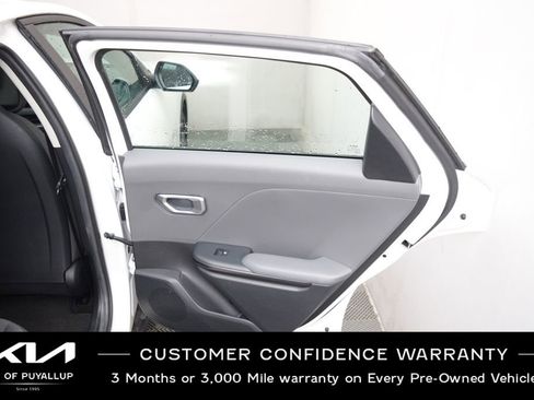 Certified 2025 Kia K4 LXS image 13