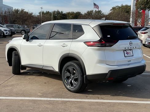 New 2026 Nissan Rogue SV image 7