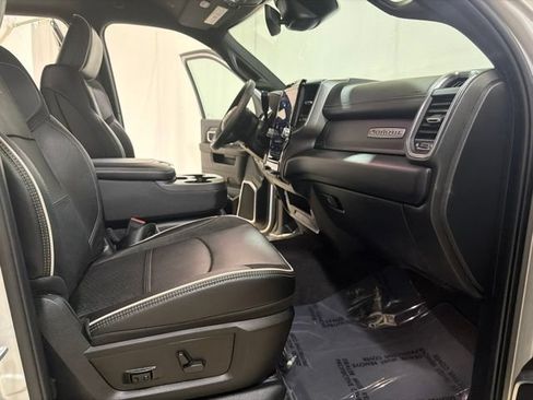 Used 2026 RAM 2500 Laramie AWD/4WD image 25