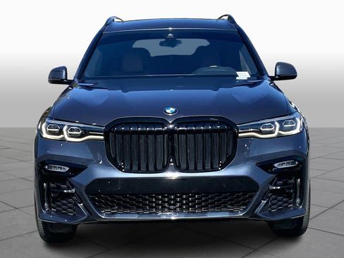 Used 2022 BMW X7 xDrive40i w/ M Sport Package image 4