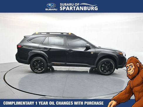 Used 2022 Subaru Outback Wilderness AWD/4WD image 9