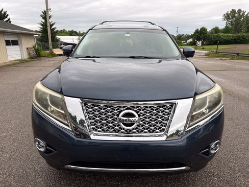 Used 2014 Nissan Pathfinder Platinum FWD image 13