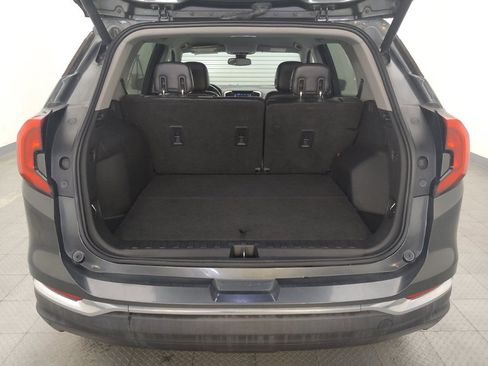 Used 2020 GMC Terrain SLT w/ Preferred Package AWD/4WD image 29
