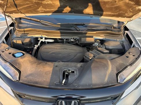 Used 2022 Honda Pilot Black Edition image 48