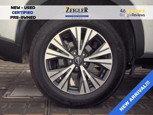 Used 2023 Nissan Rogue SV AWD/4WD image 7