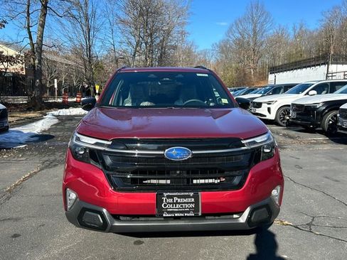 New 2026 Subaru Forester Touring AWD/4WD image 6