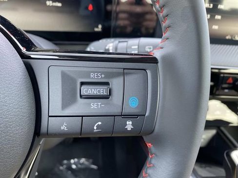 New 2026 Nissan Kicks SR w/ Cold Weather Package AWD/4WD image 15