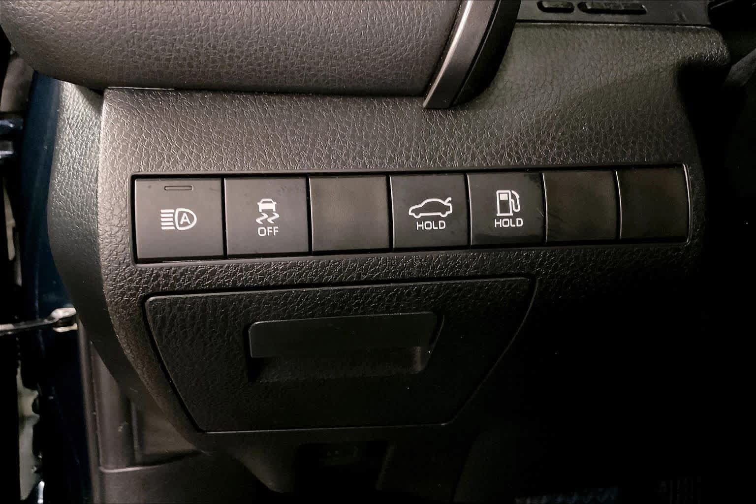 Used 2020 Toyota Camry XSE w/ Carpet Mat Package FWD image 34
