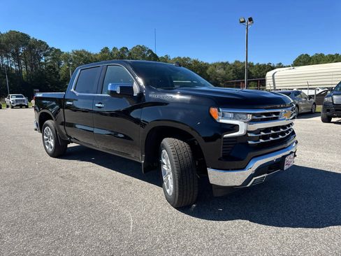 New 2025 Chevrolet Silverado 1500 LTZ image 10