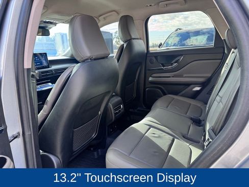 Used 2023 Lincoln Corsair Reserve image 11