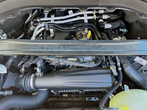 Used 2025 Ford Explorer Platinum w/ LUX Leather Package image 32