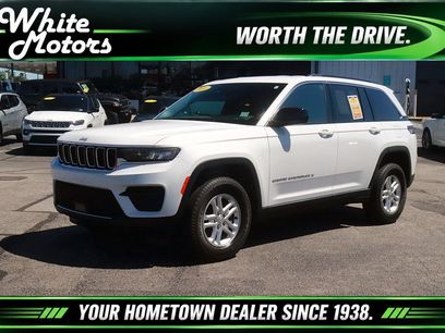 Used 2024 Jeep Grand Cherokee Laredo