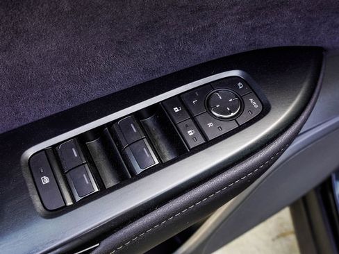 Used 2023 Lexus RZ 450e Premium w/ Accessory Package (2T) image 33