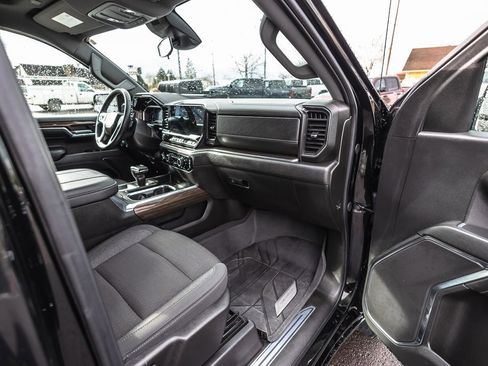 Used 2024 Chevrolet Silverado 1500 RST image 30