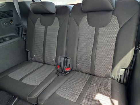 New 2026 Kia Sorento LX FWD image 25