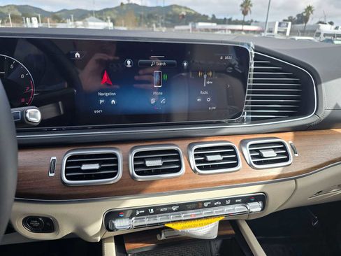 New 2026 Mercedes-Benz GLE 350 4MATIC image 26