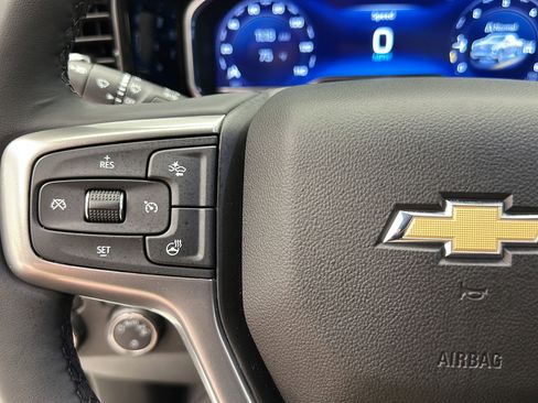 Used 2024 Chevrolet Silverado 1500 LT AWD/4WD image 19