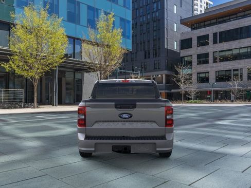 New 2026 Ford Maverick Lobo image 5
