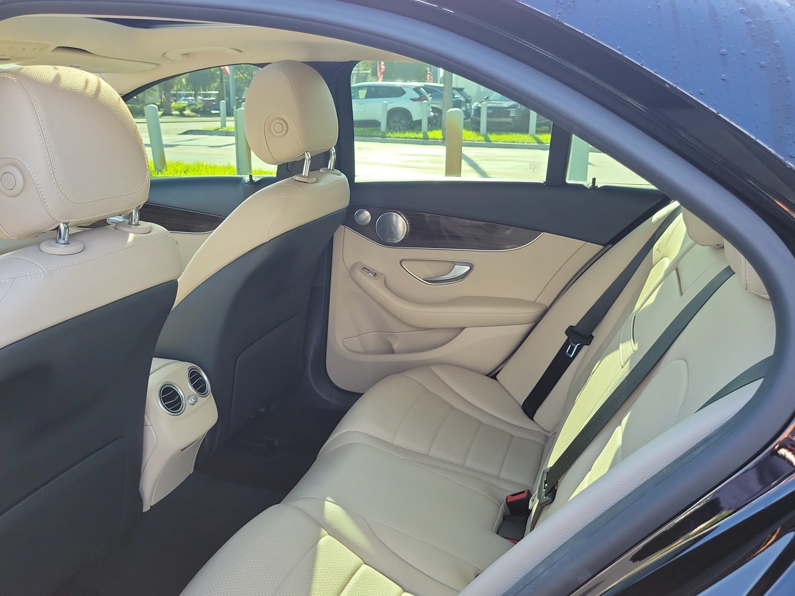 Used 2021 Mercedes-Benz C 300 Sedan image 13