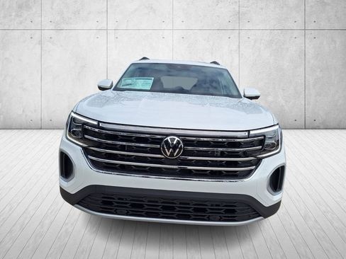 New 2026 Volkswagen Atlas SE image 8