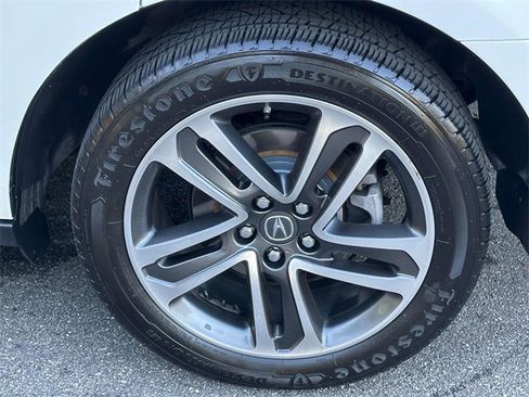 Used 2017 Acura MDX SH-AWD image 10